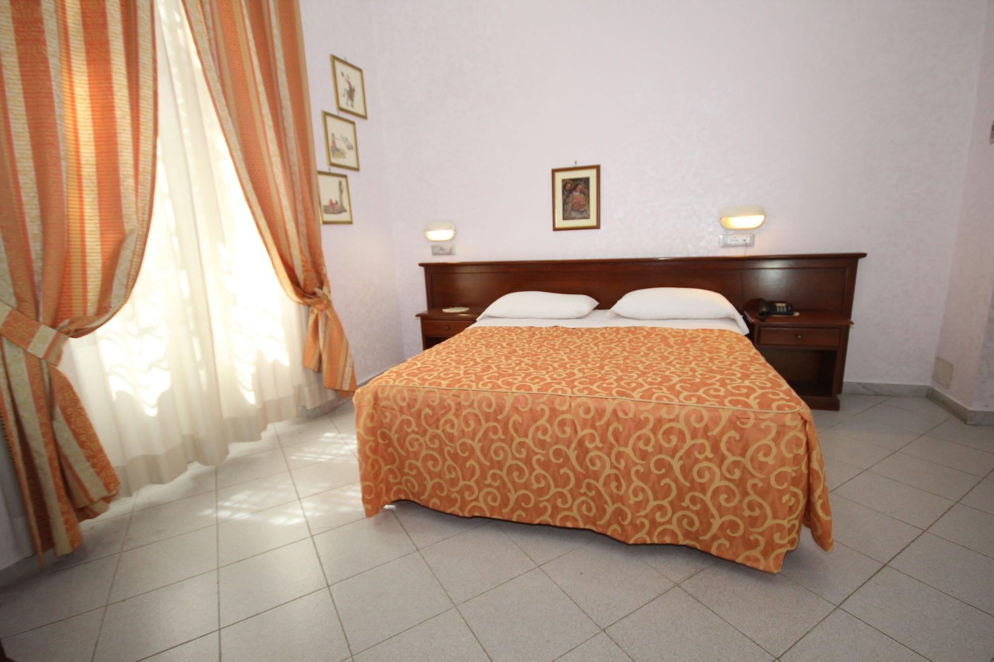 Hotel Marisa Roma Esterno foto