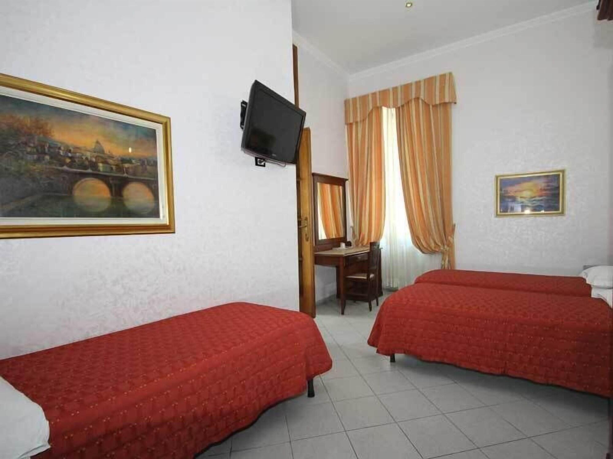 Hotel Marisa Roma Esterno foto
