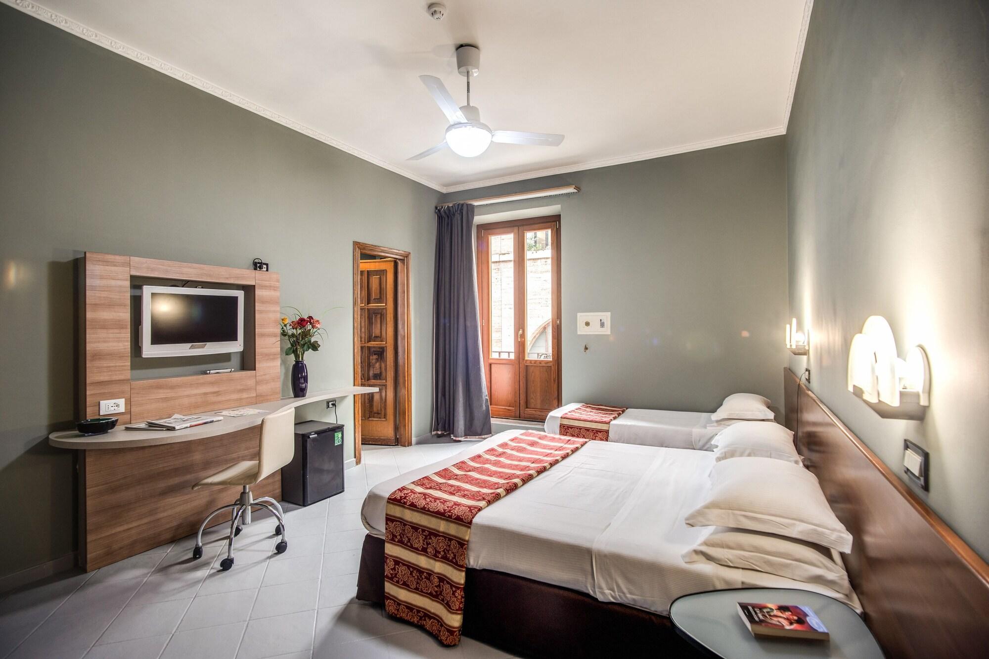 Hotel Marisa Roma Esterno foto