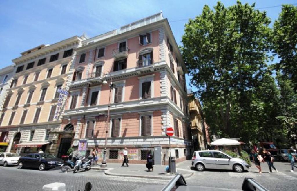 Hotel Marisa Roma Esterno foto